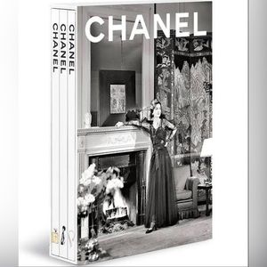 pack of 3 chanel decor books